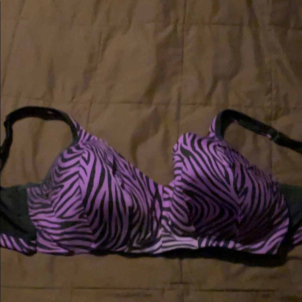 Cacique Bra 42F
